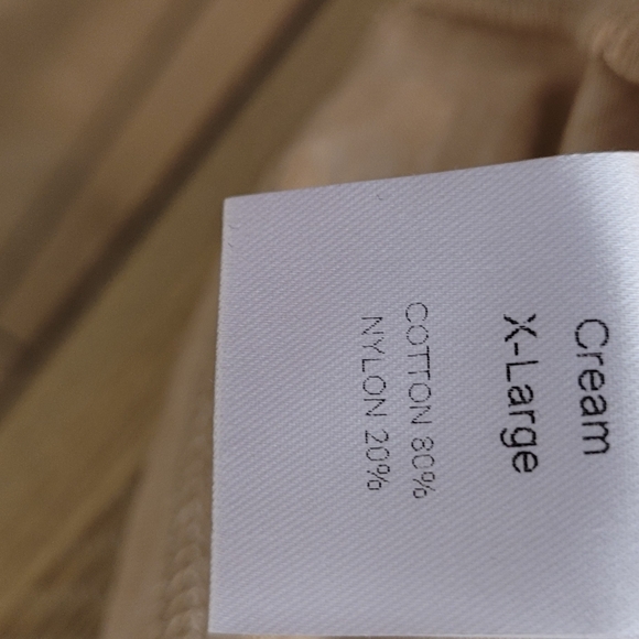 Top - Picture 3 of 5